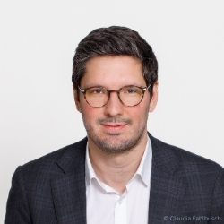Dr. Sören Patzack